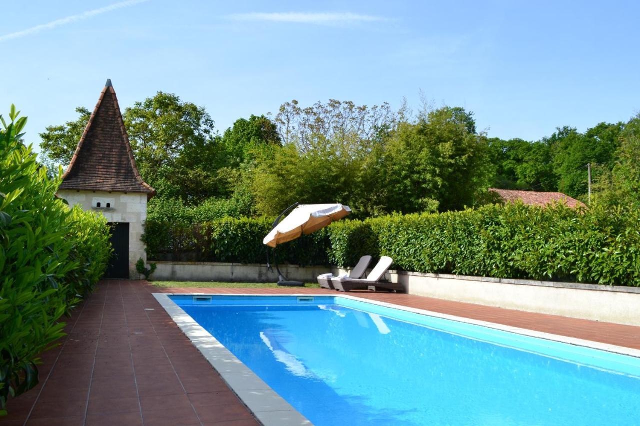 Le Manoir De Nabinaud Exterior photo